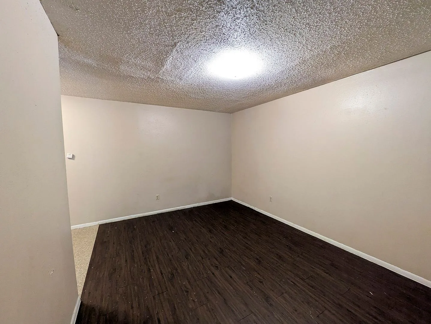 Woodrow Apartments — Photo 4