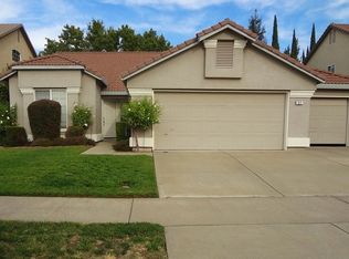 27 Ditzhazy Ct, Roseville, CA 95678