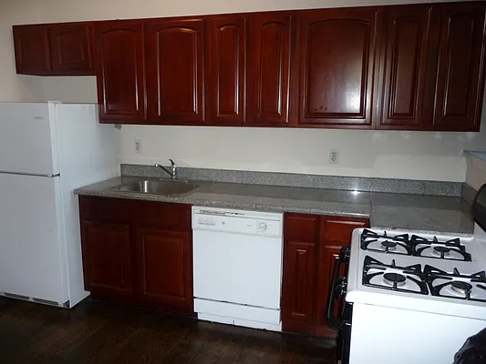 Rented by Safeguard Realty Management | media 40