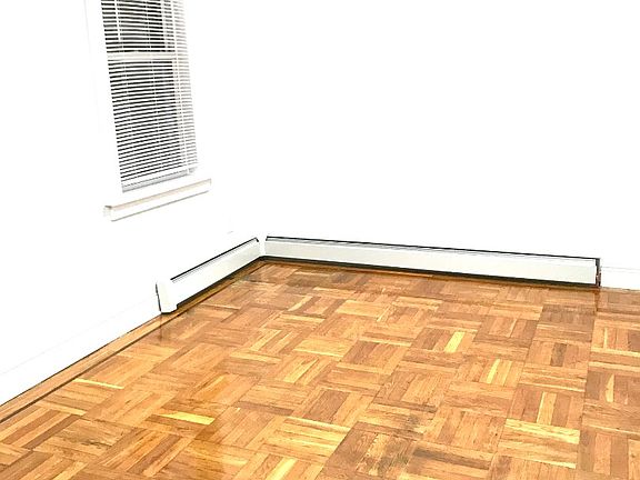 4th image of 4444 Wilder Ave