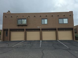 5801 Lowell St NE, Albuquerque, NM 87111