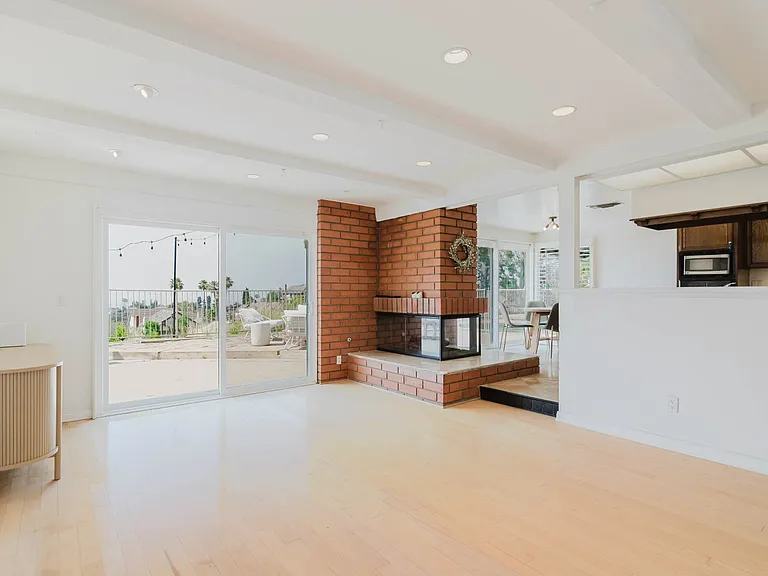 906 Whitehaven Ter — Photo 10