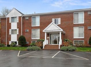 3 Birchwood Point #101, Amesbury, MA 01913