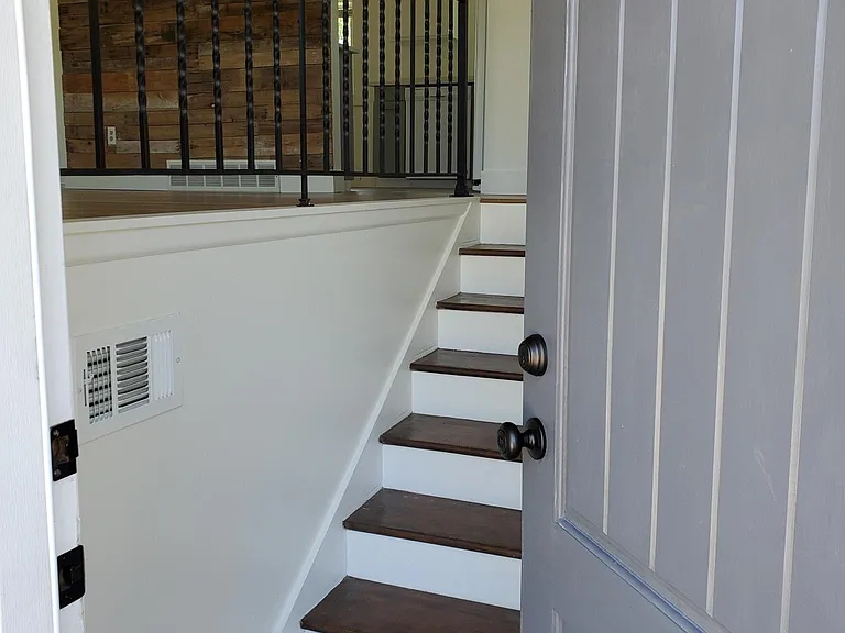 165 N 850 E — Photo 6