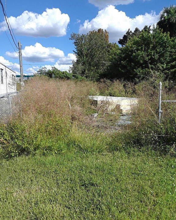 2nd image of 5620 Van Doren Ave