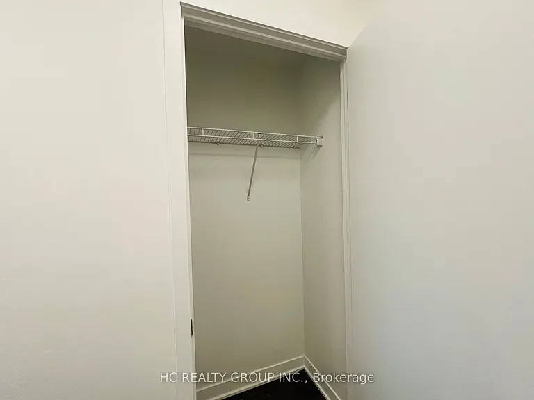185 Alberta Ave #708 — Photo 4