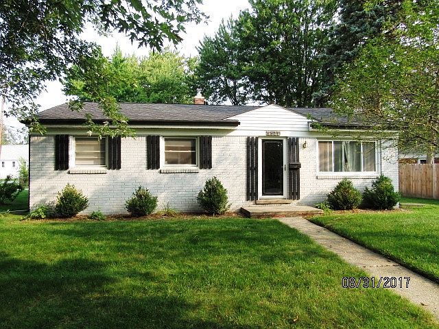 1st image of 4521 Justine St