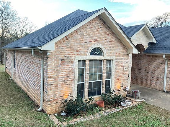 2nd image of 7875 Cottonwood Dr