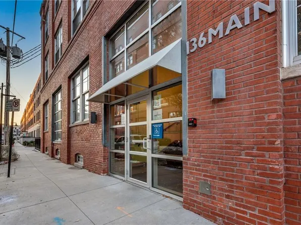 136 Main St APT 301, Kansas City, MO 64105