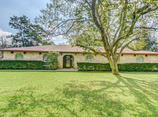 406 Clearview Ave, Friendswood, TX 77546