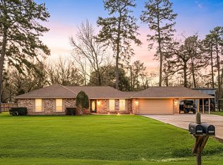 2210 Lucretia St, Pinehurst, TX 77362