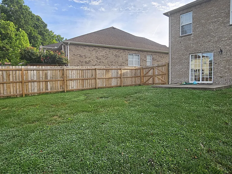 164 Blackpool Dr — Photo 14