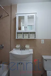 Rented by Rennit Inc.