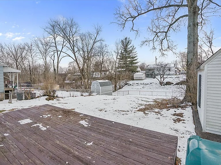 2448 Rainbow Ct — Photo 38