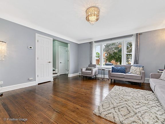 5th image of 7006 W Newport Ave