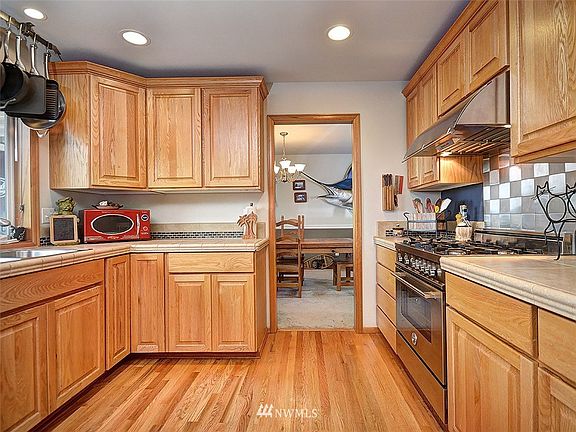 5th image of 12830 127th Avenue SE