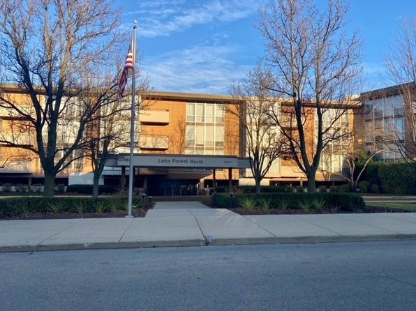 Lake Forest Real Estate - Lake Forest IL Homes For Sale | Zillow