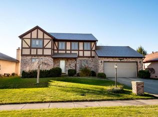 2427 Home Rd, Grove City, OH 43123