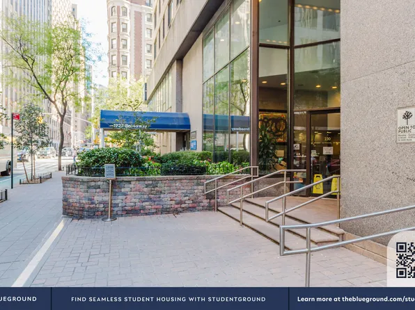 230 West 55th Street 5G image 18 of 19