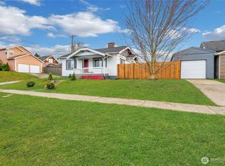 1216 S 37th Street, Tacoma, WA 98418