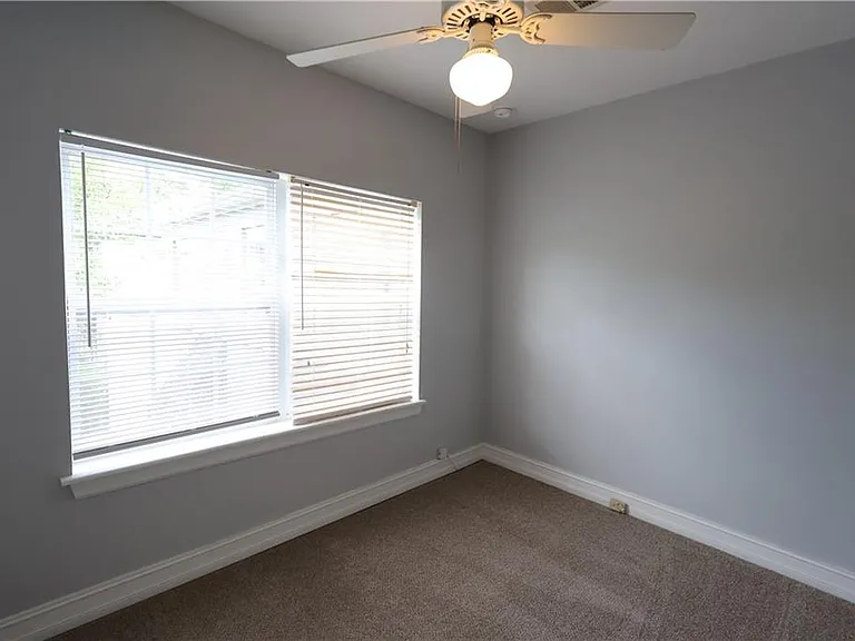 285 Oxford Pl NE #2 — Photo 21