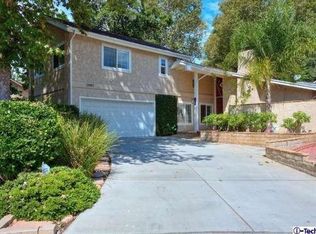 23987 Via Bocina, Santa Clarita, CA 91355