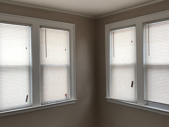 3rd image of 3235 W Grand St #2W