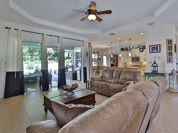 5th image of 701 Victoria Hills Dr