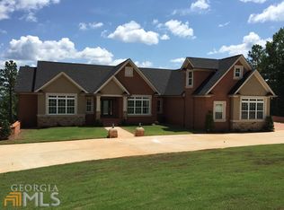 113 Forest Overlook Dr, Forsyth, GA 31029