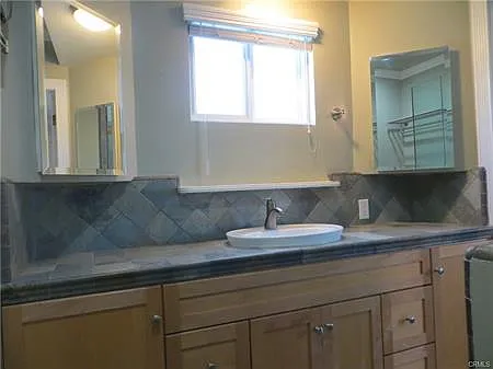 150 E Grandview Ave — Photo 37