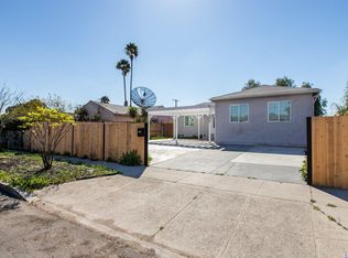 8517 Omelveny Ave, Sun Valley, CA 91352