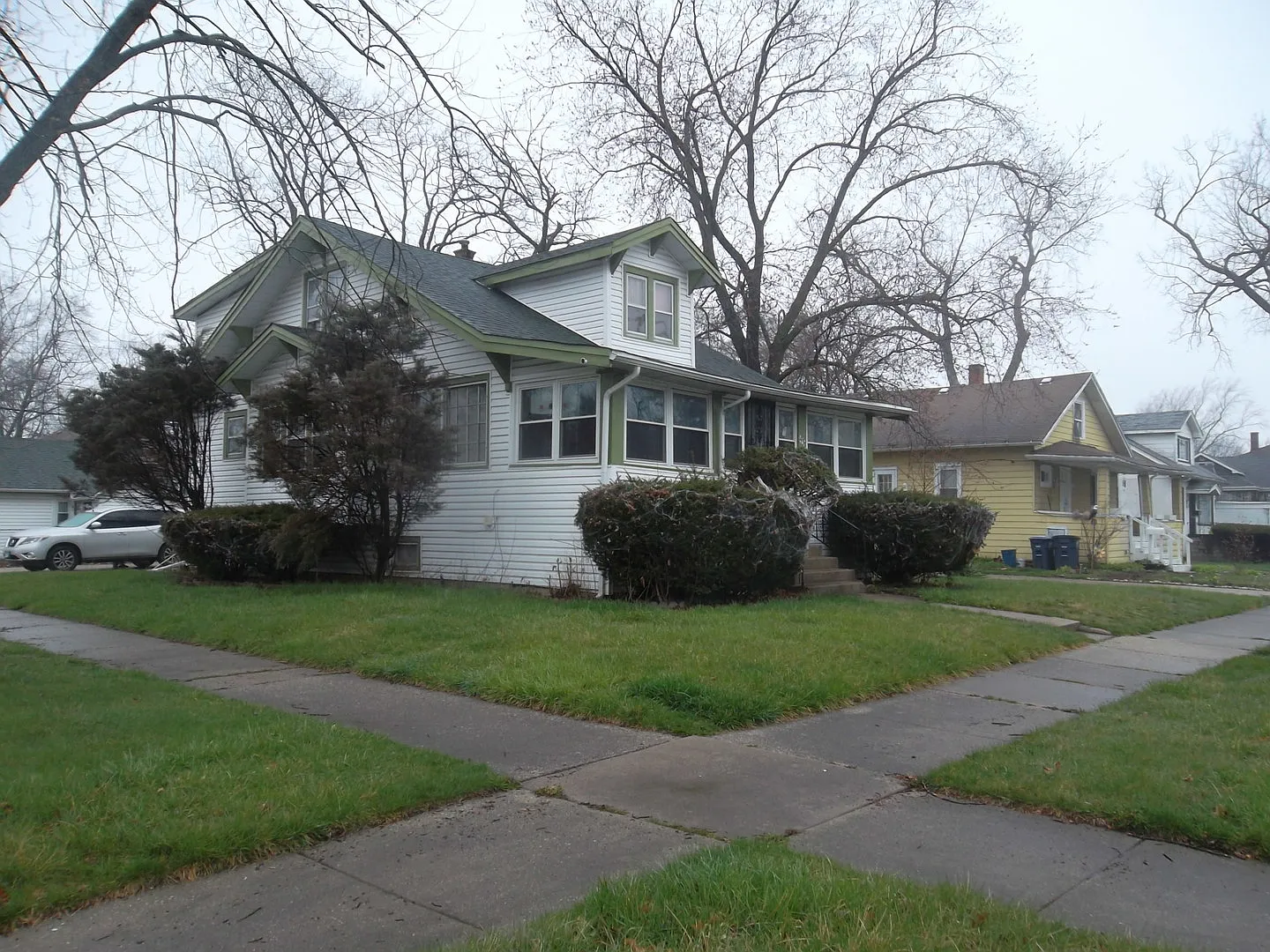 1938 S 7th Ave photo 1