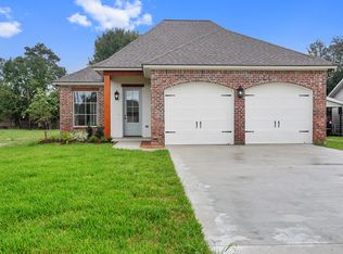 2005 Bay Dr, Lake Charles, LA 70601