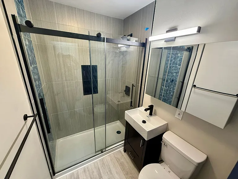 6225 Stanley Ave #1 — Photo 8