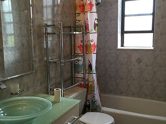 5th image of 42-11 Kissena Blvd APT 6C