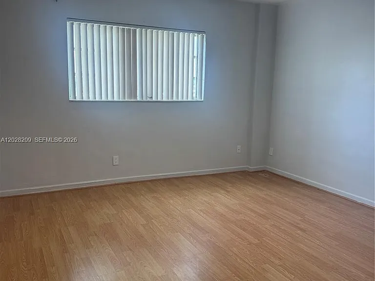 9700 E Bay Harbor Dr #512 — Photo 9