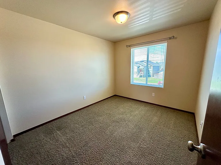 2706 N Susie Ct — Photo 19