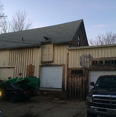 2nd image of 86 Alden St