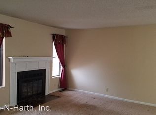 1504 N Evergreen Ln, Wichita, KS 67212