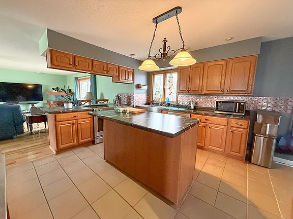 5th image of 20172 Prophet Rd