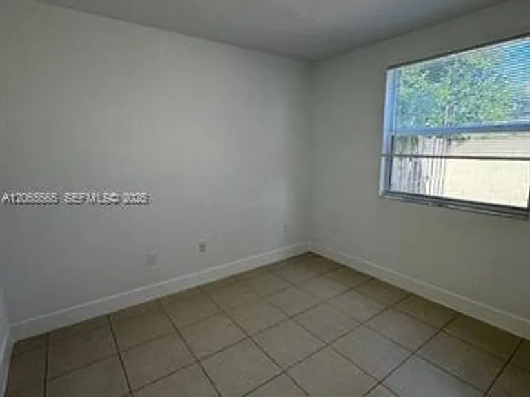 4017 SW 149th Ct #Townhouse 4017 — Photo 14