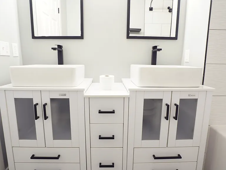 First Floor Bathroom