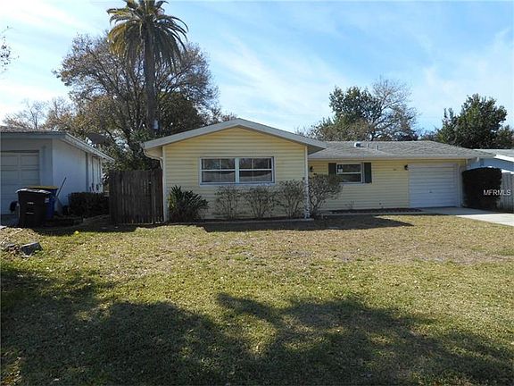 2nd image of 1441 Thames Ln