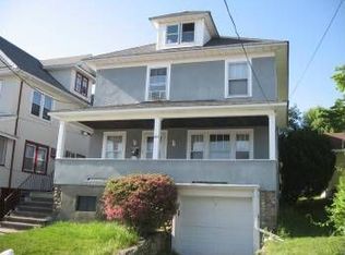 963 Garfield St, Peekskill, NY 10566