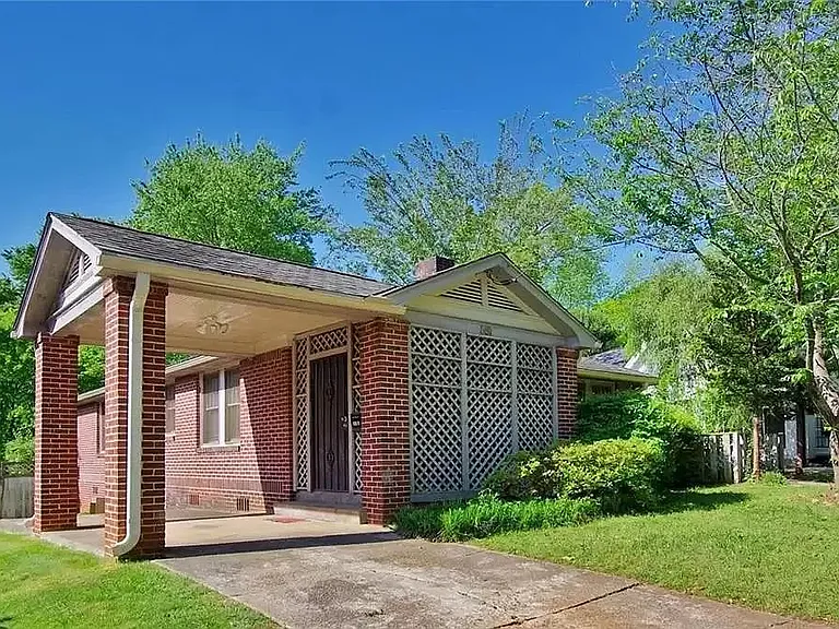 681 Delmar Ave SE #A — Photo 1
