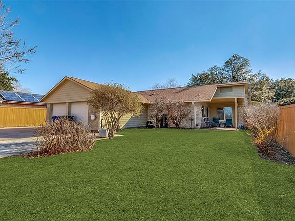 4th image of 2113 Statler Dr