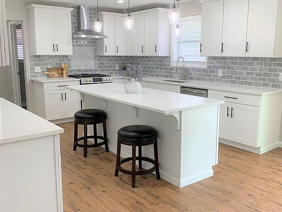 5th image of 2908 Lindale St