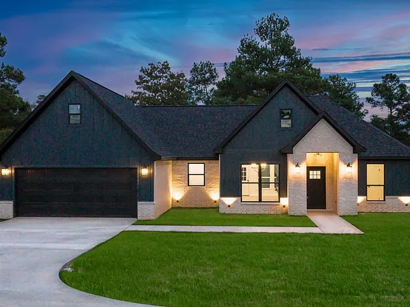 102 Queens Way, Marshall, TX 75672