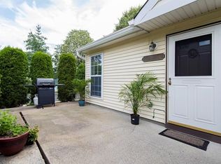 26 Olde Wagon Rd, Warwick, NY 10990