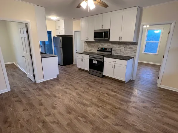 (undisclosed Address), Southbridge, MA 01550